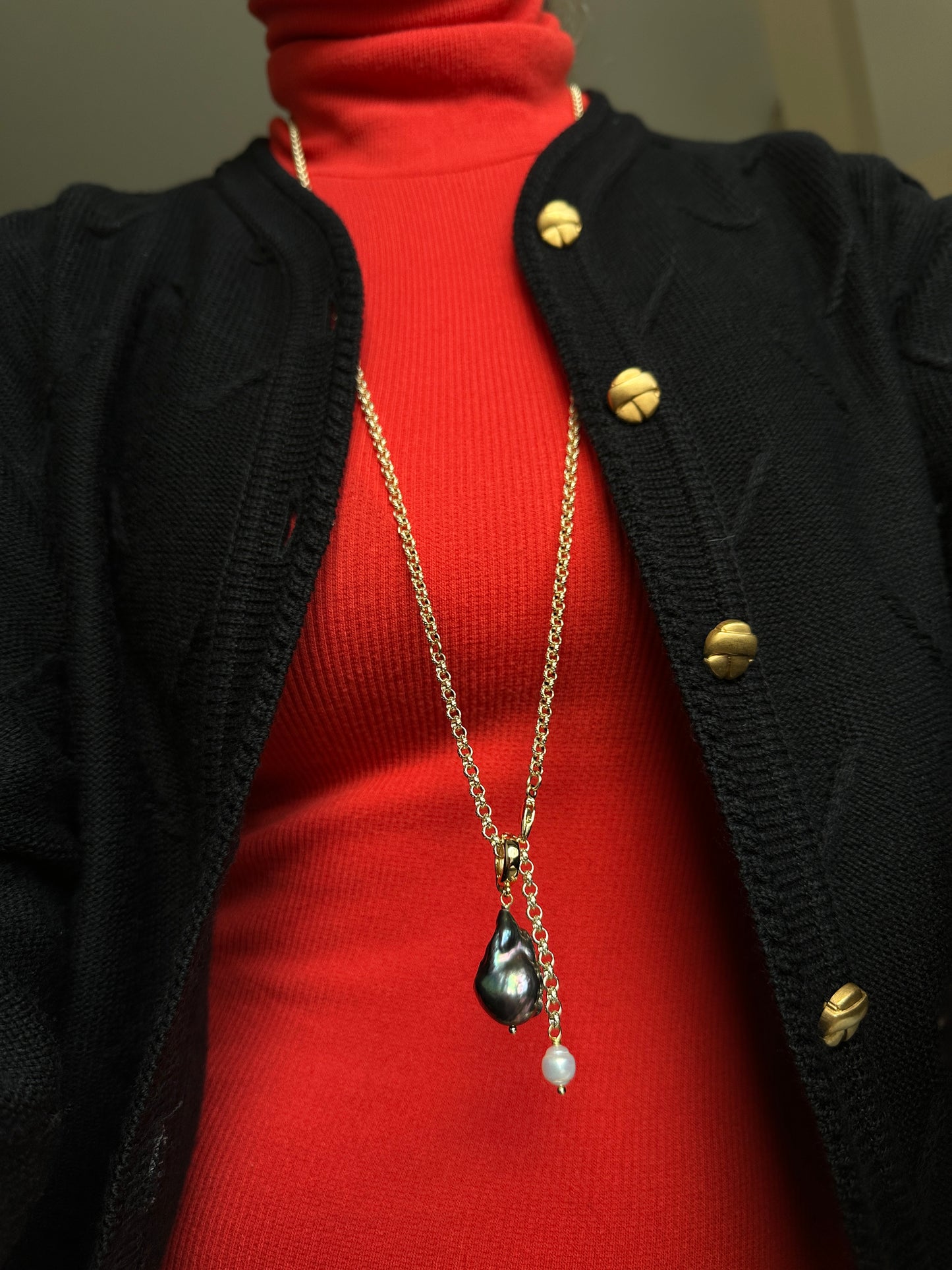 BAROQUE PEACOCK necklace