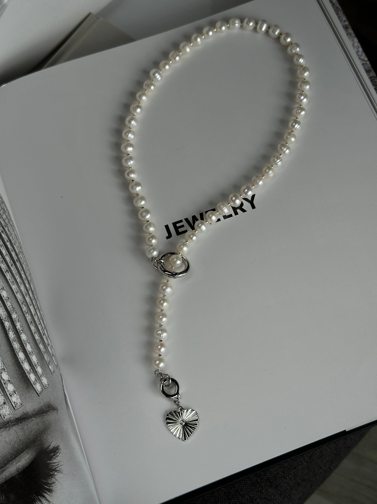 PEARLS&CHARMS necklace