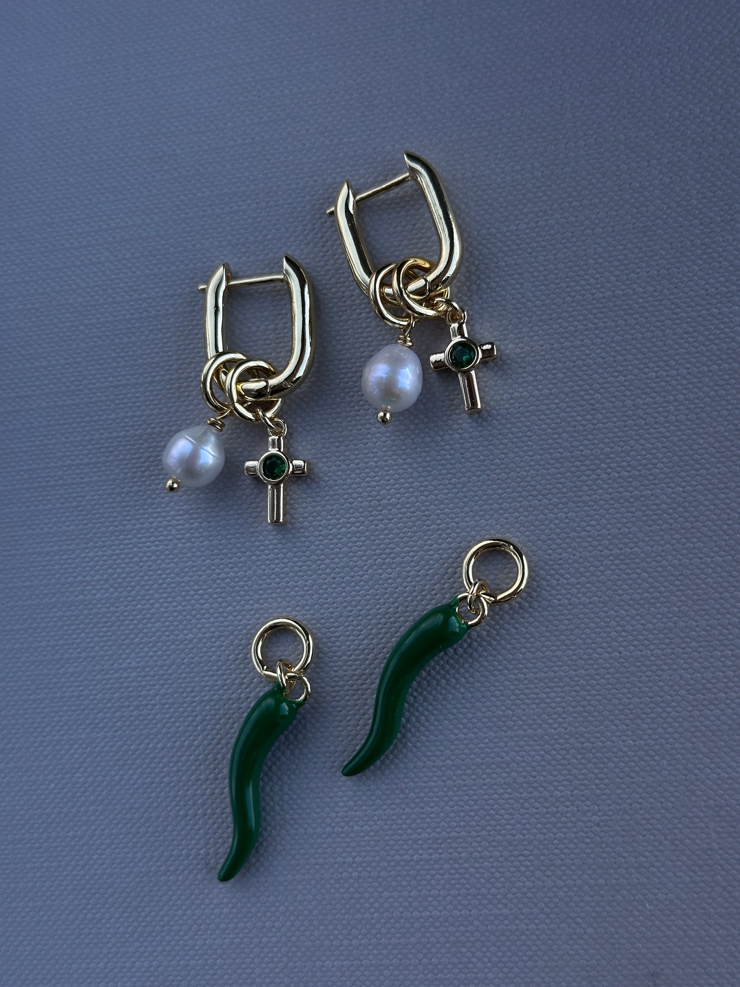 CHILI GREEN earrings