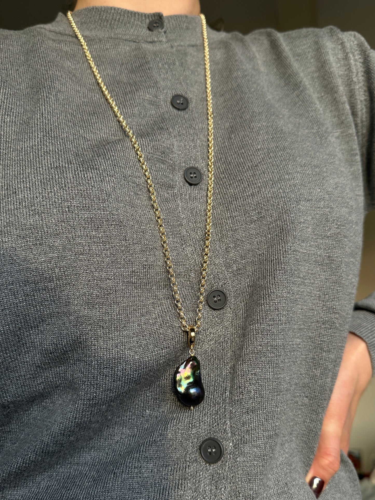 BAROQUE PEACOCK necklace