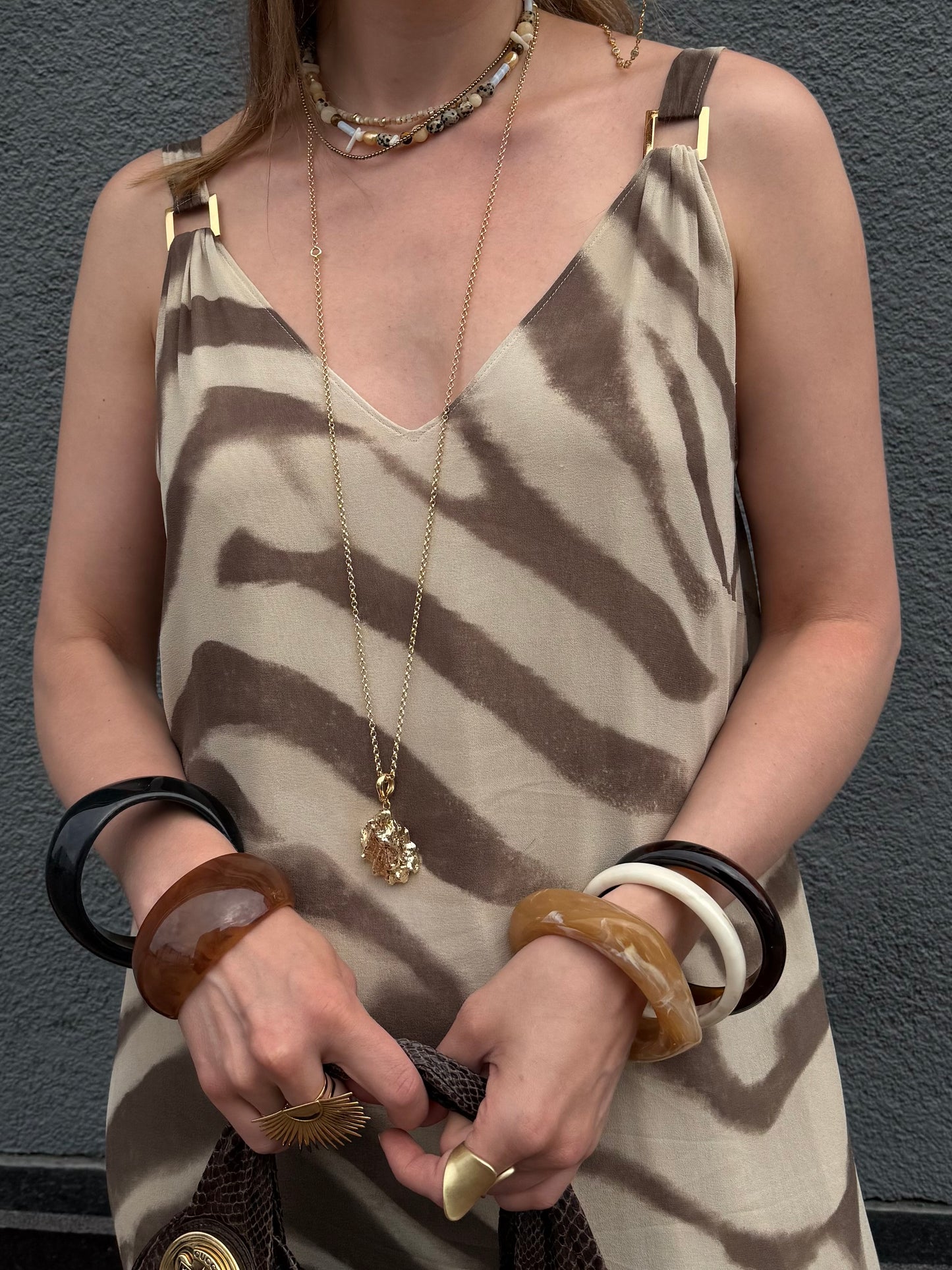 OYSTER necklace