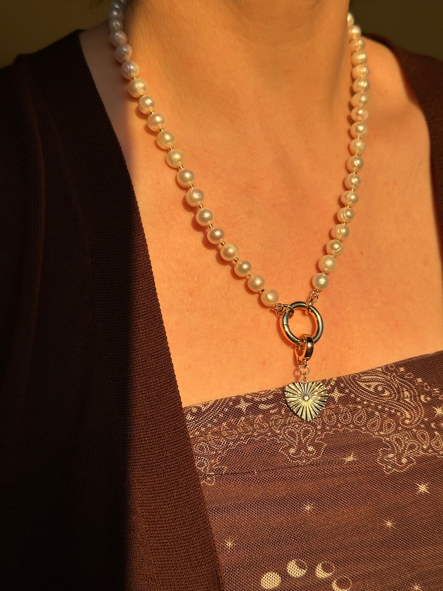 PEARLS&CHARMS necklace
