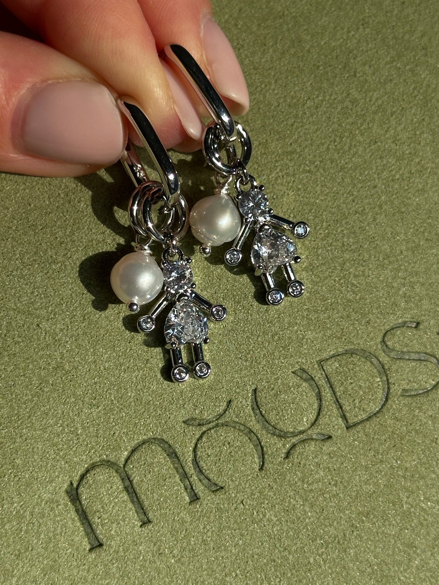 LITTLE DOLL earrings