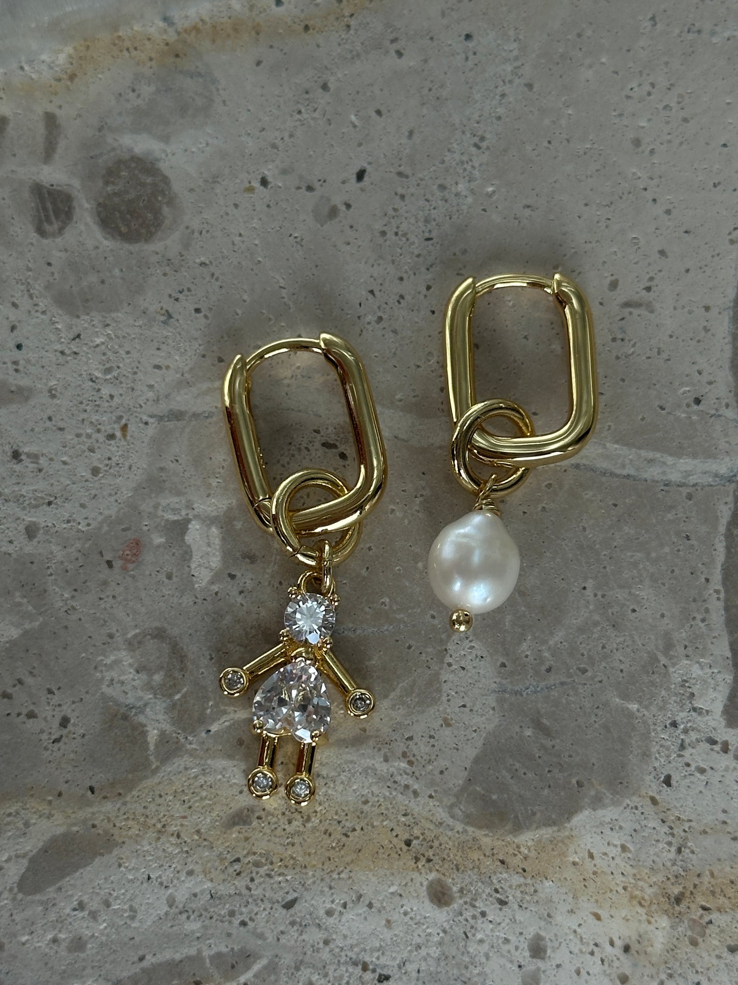 LITTLE DOLL earrings