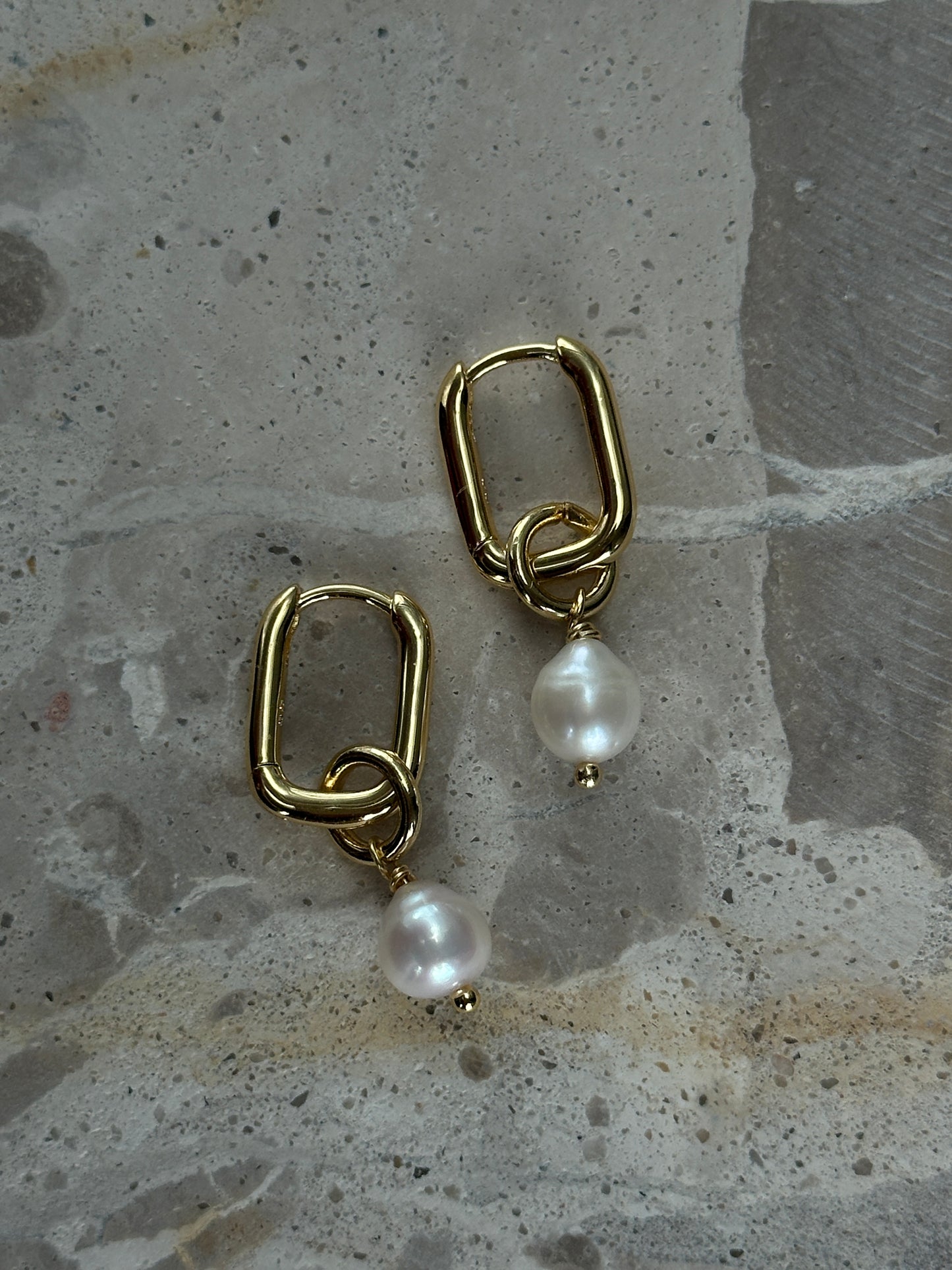 LITTLE DOLL earrings