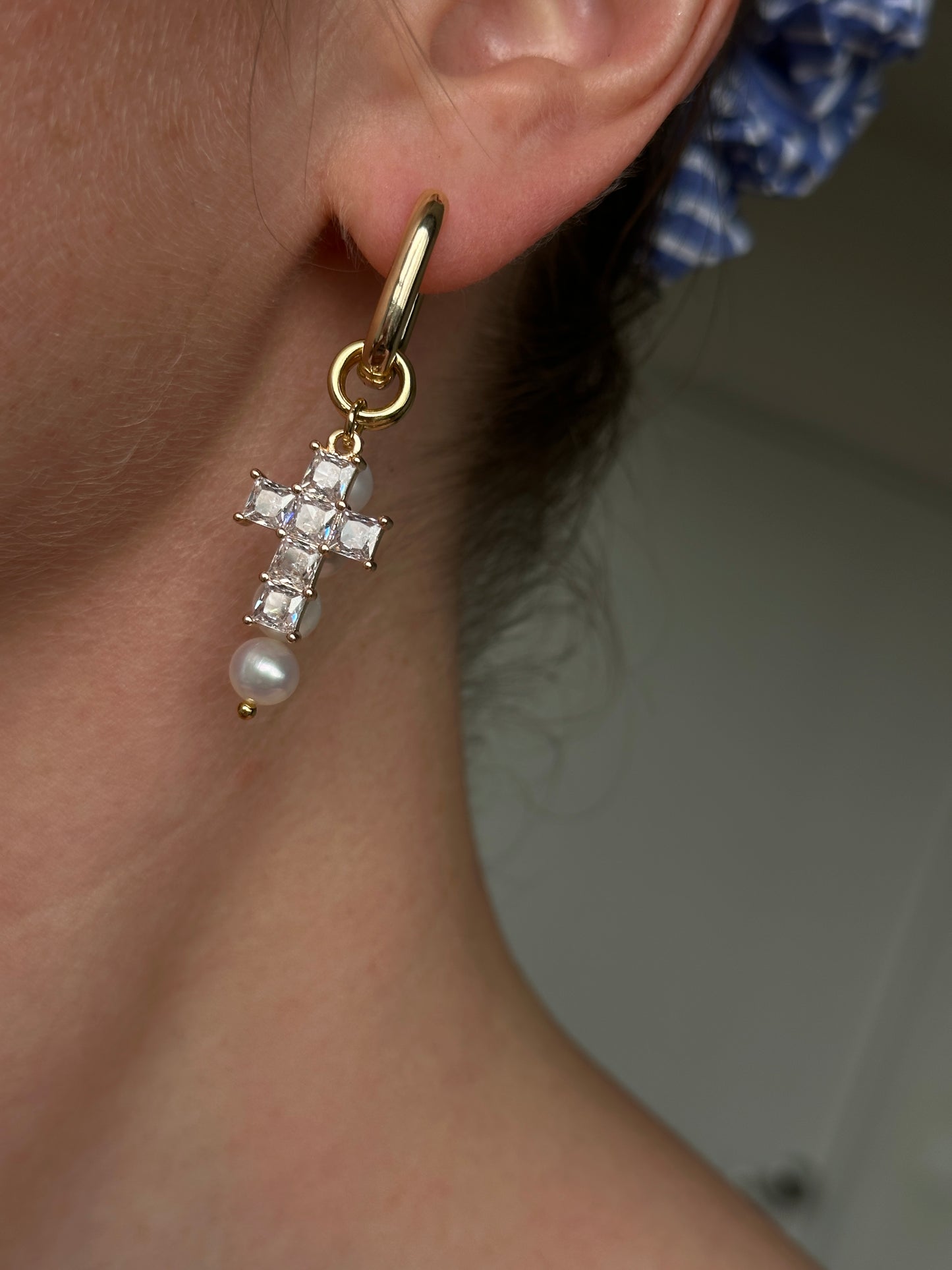 DEVOTION earrings