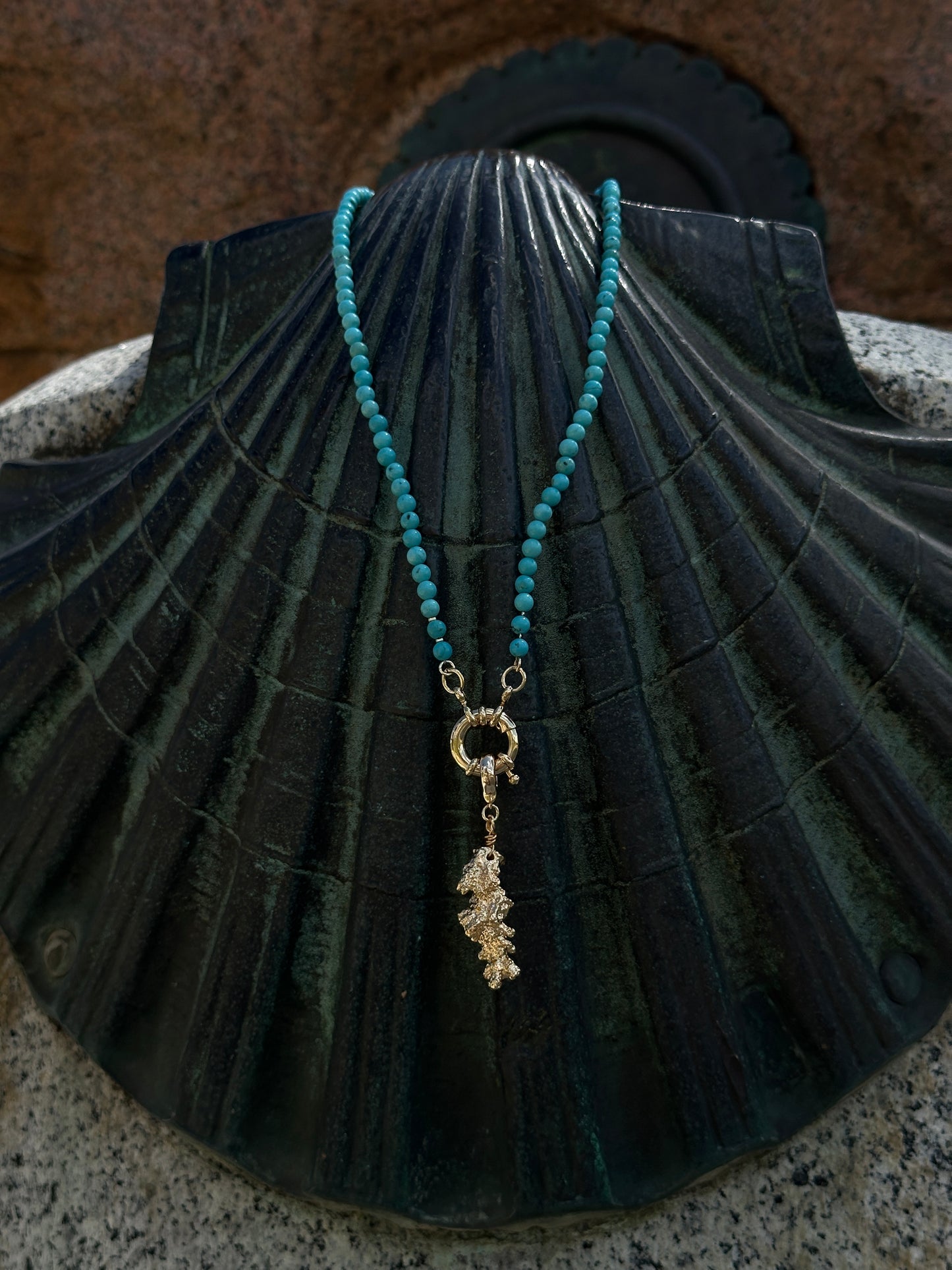 BLUE LAGOON necklace