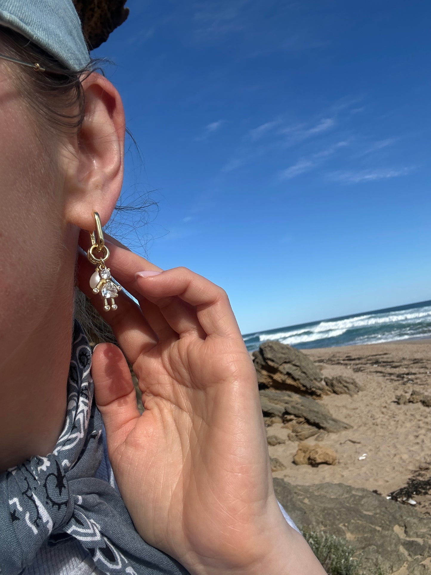 LITTLE DOLL earrings