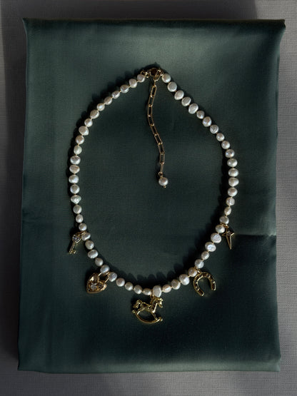 LUCKY necklace