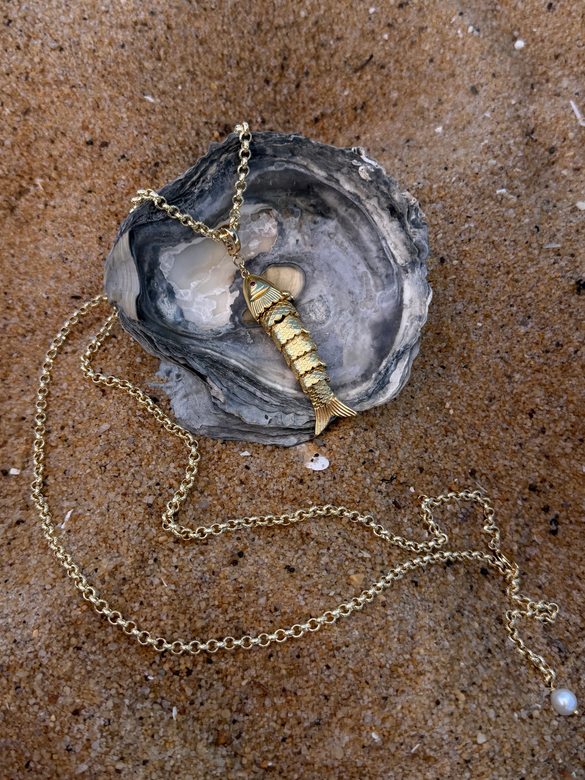 BIG CATCH necklace