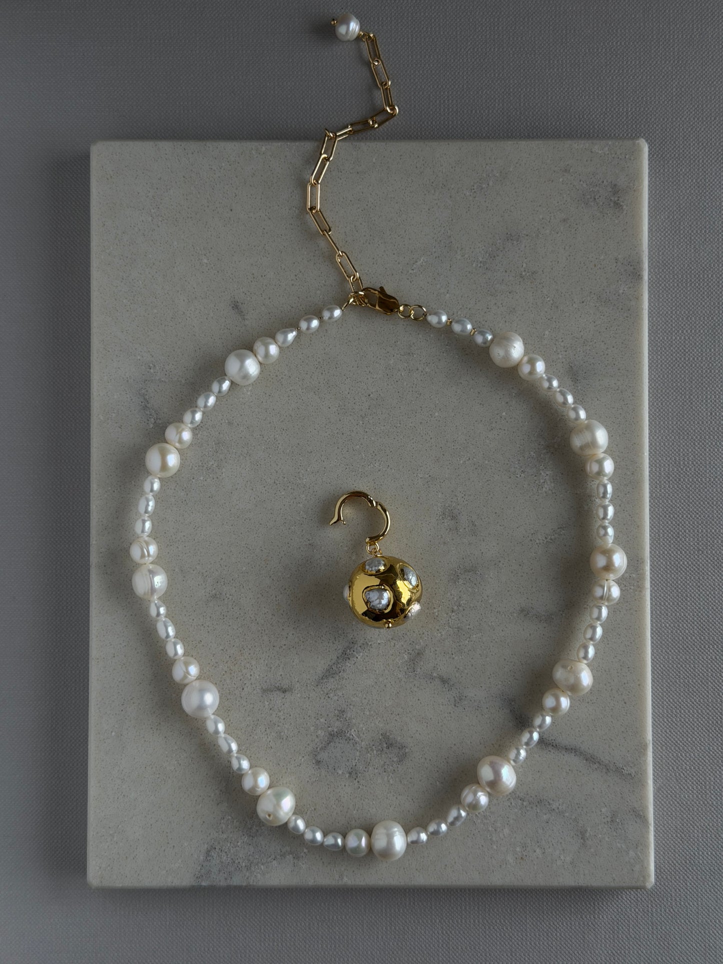 CLOUDS necklace