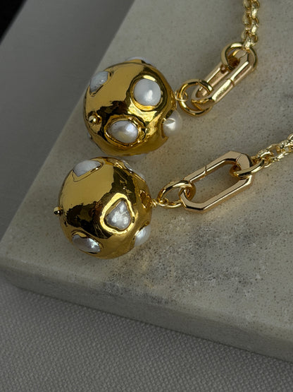 ORBIT PEARL lariat necklace