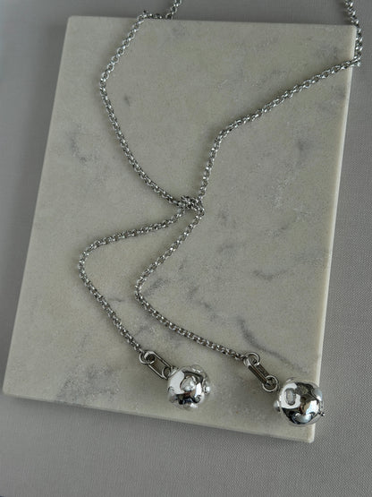 ORBIT PEARL lariat necklace