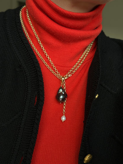BAROQUE PEACOCK necklace