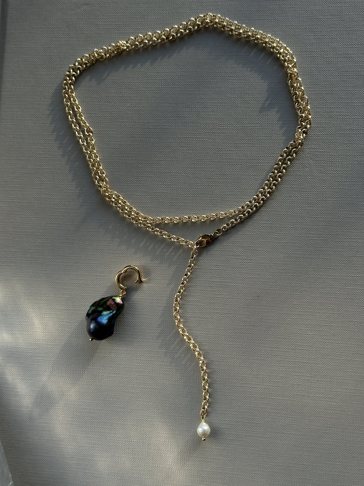 BAROQUE PEACOCK necklace