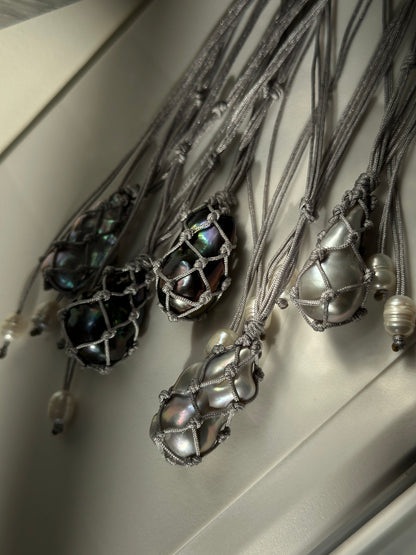 CAGE PEACOCK necklace