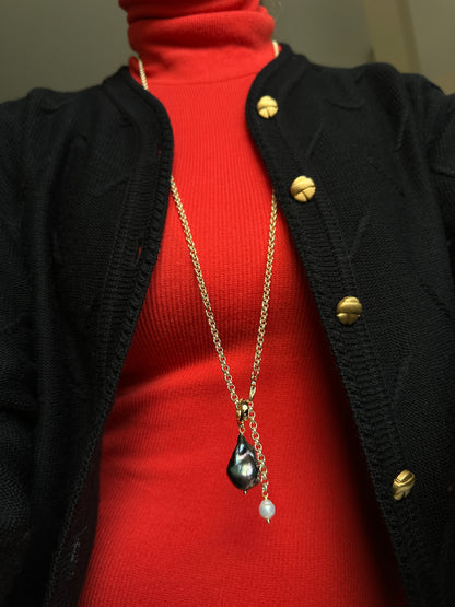BAROQUE PEACOCK necklace