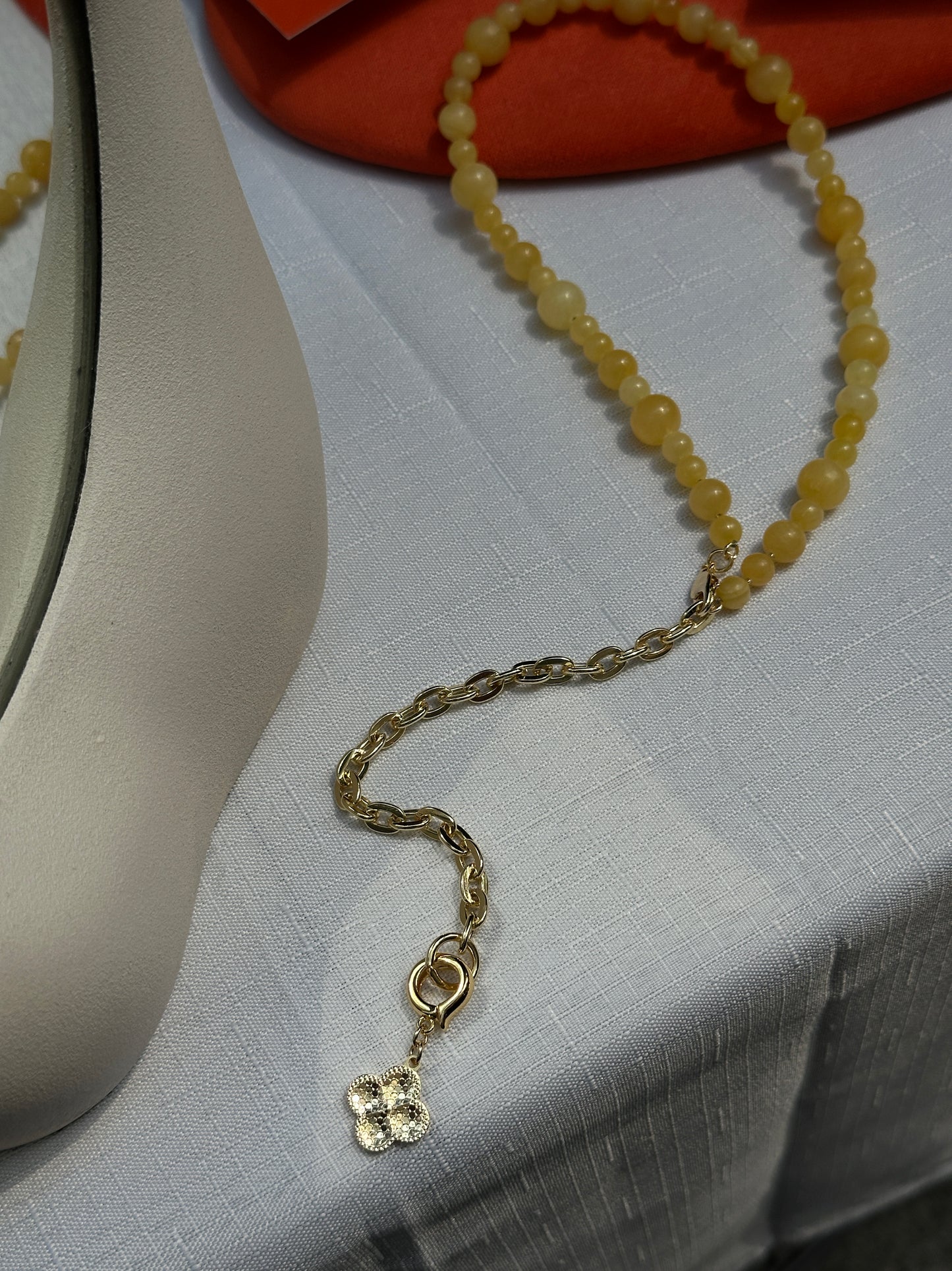 BUTTER YELLOW necklace