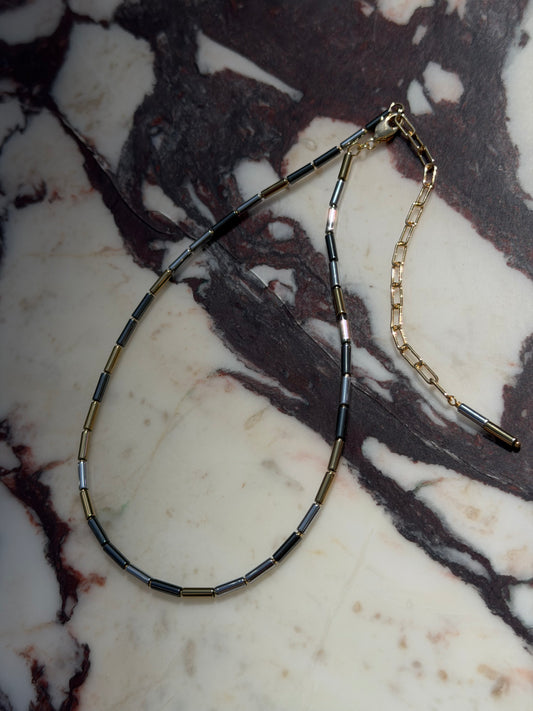 SLEEK necklace