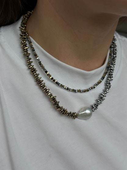 LIRA necklace