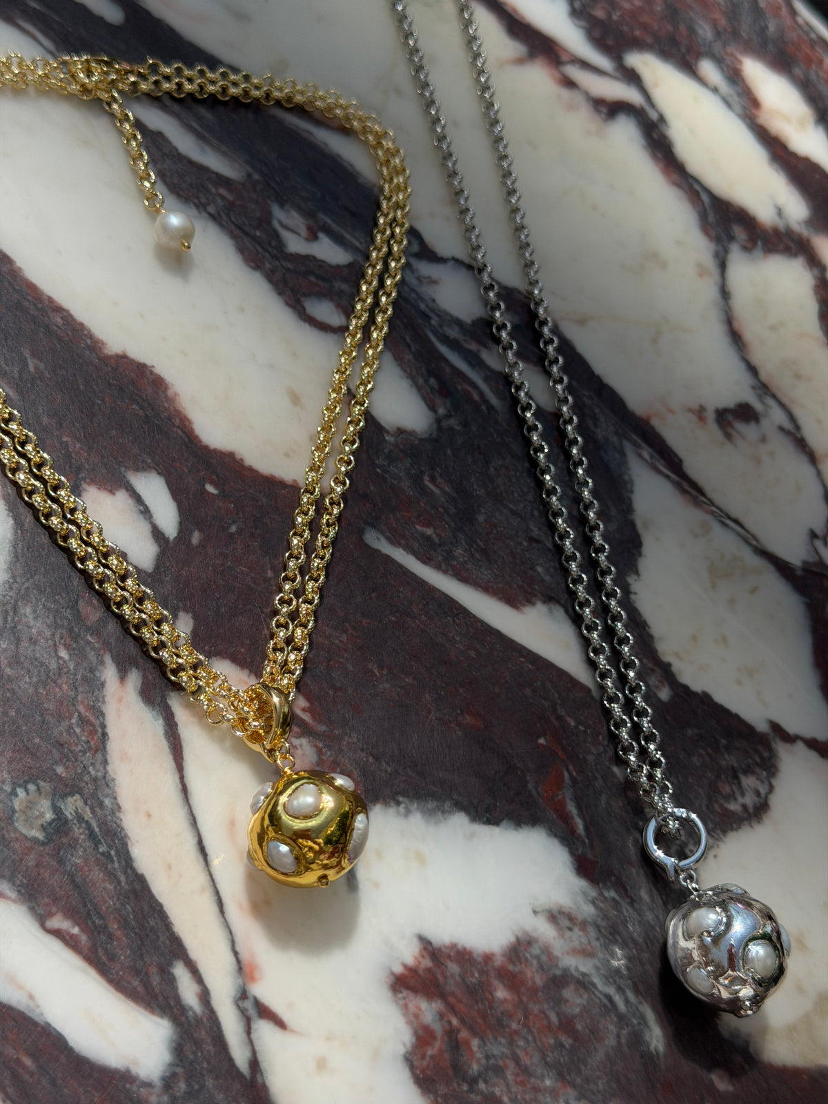 PEARL MOON necklace