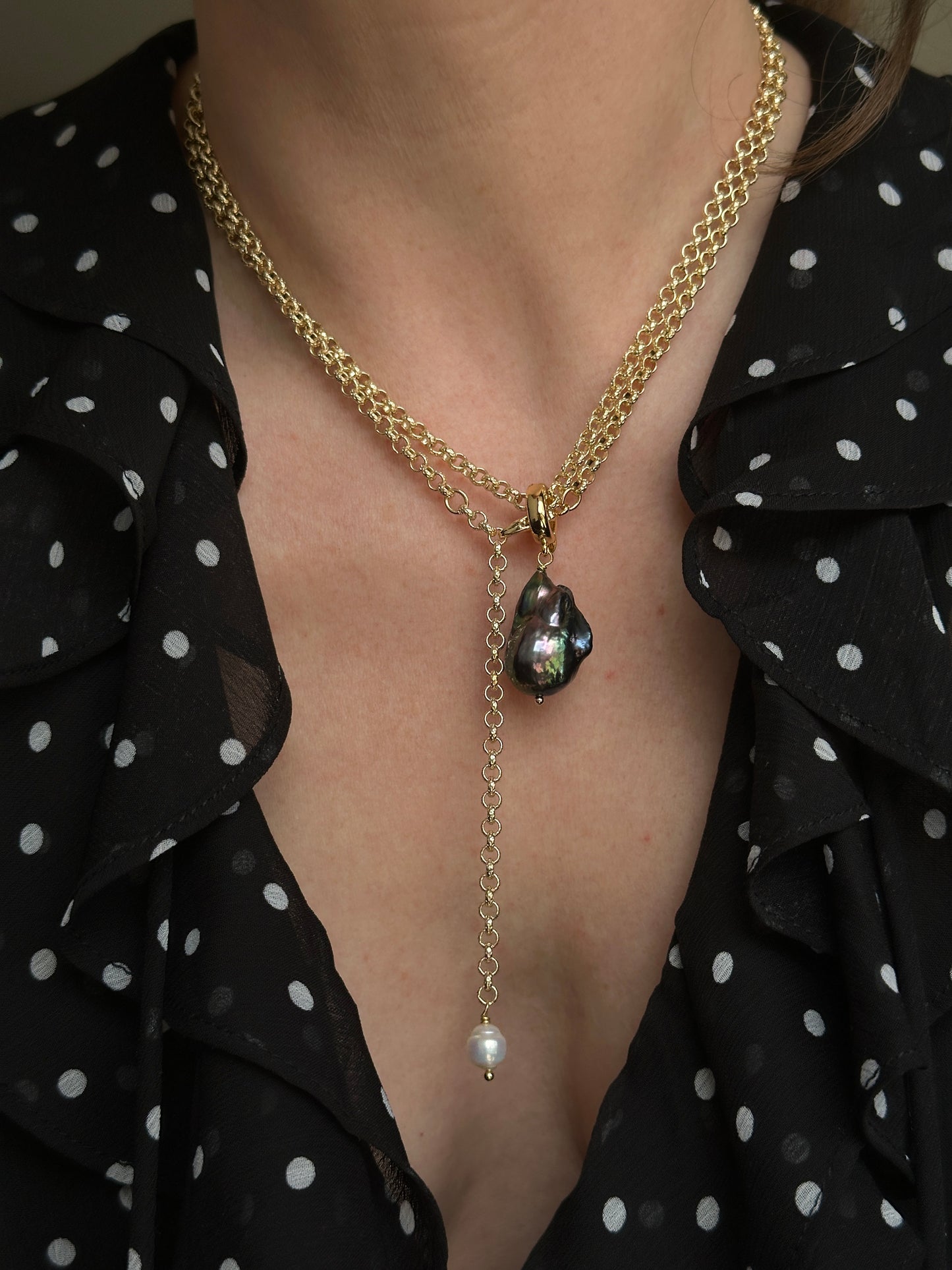 BAROQUE PEACOCK necklace