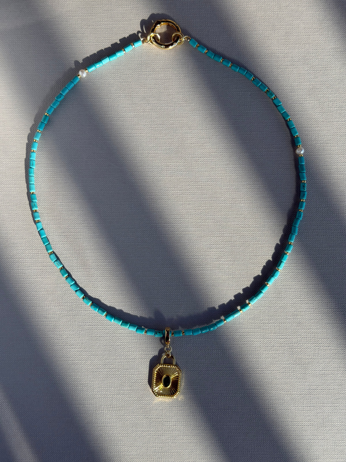 AMULET KEEPER necklace