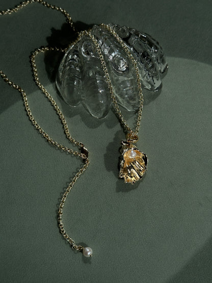 OYSTER necklace