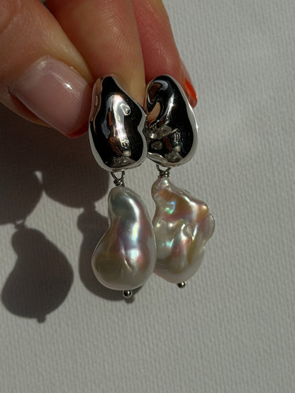 PEARLINA earrings