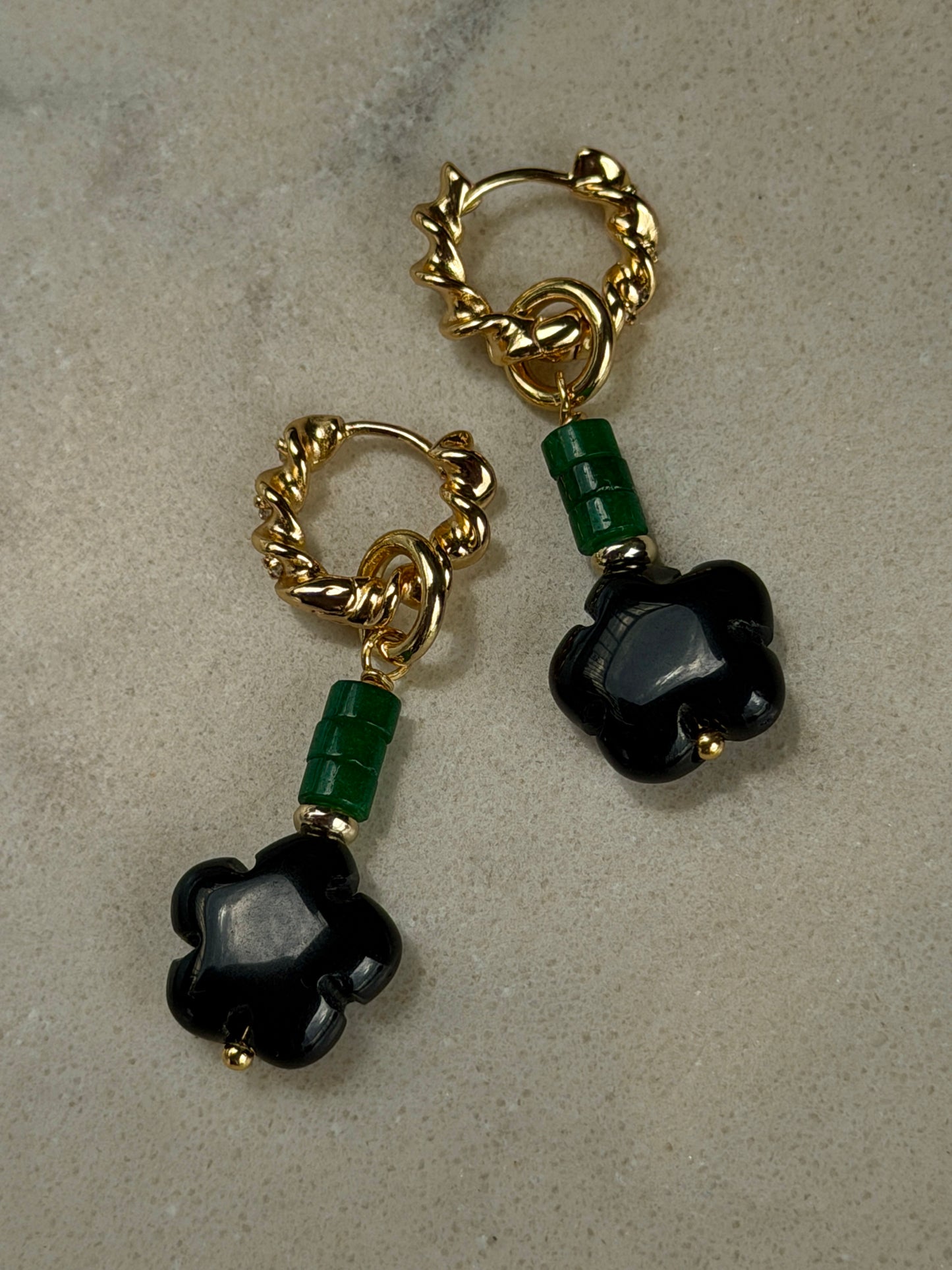 NOIR BLOOM earrings