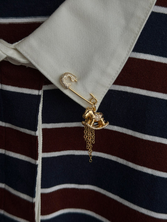 LITTLE HORSE brooch