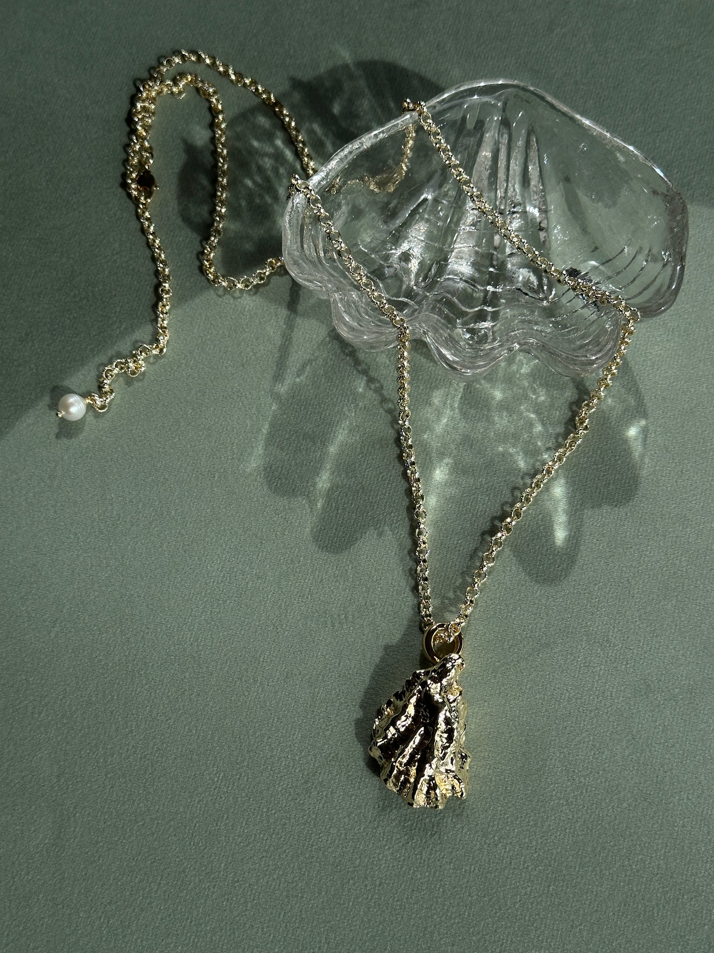 OYSTER necklace