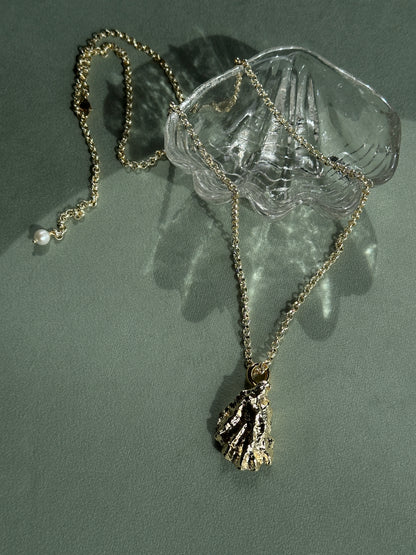 OYSTER necklace