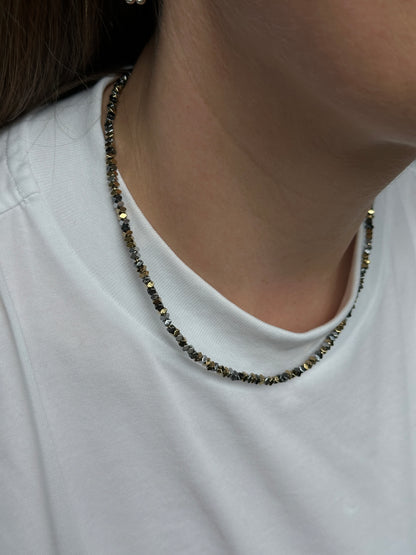 LIRA necklace