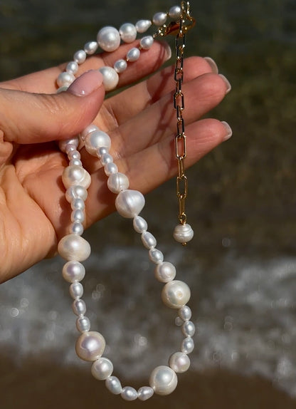 CLOUDS necklace