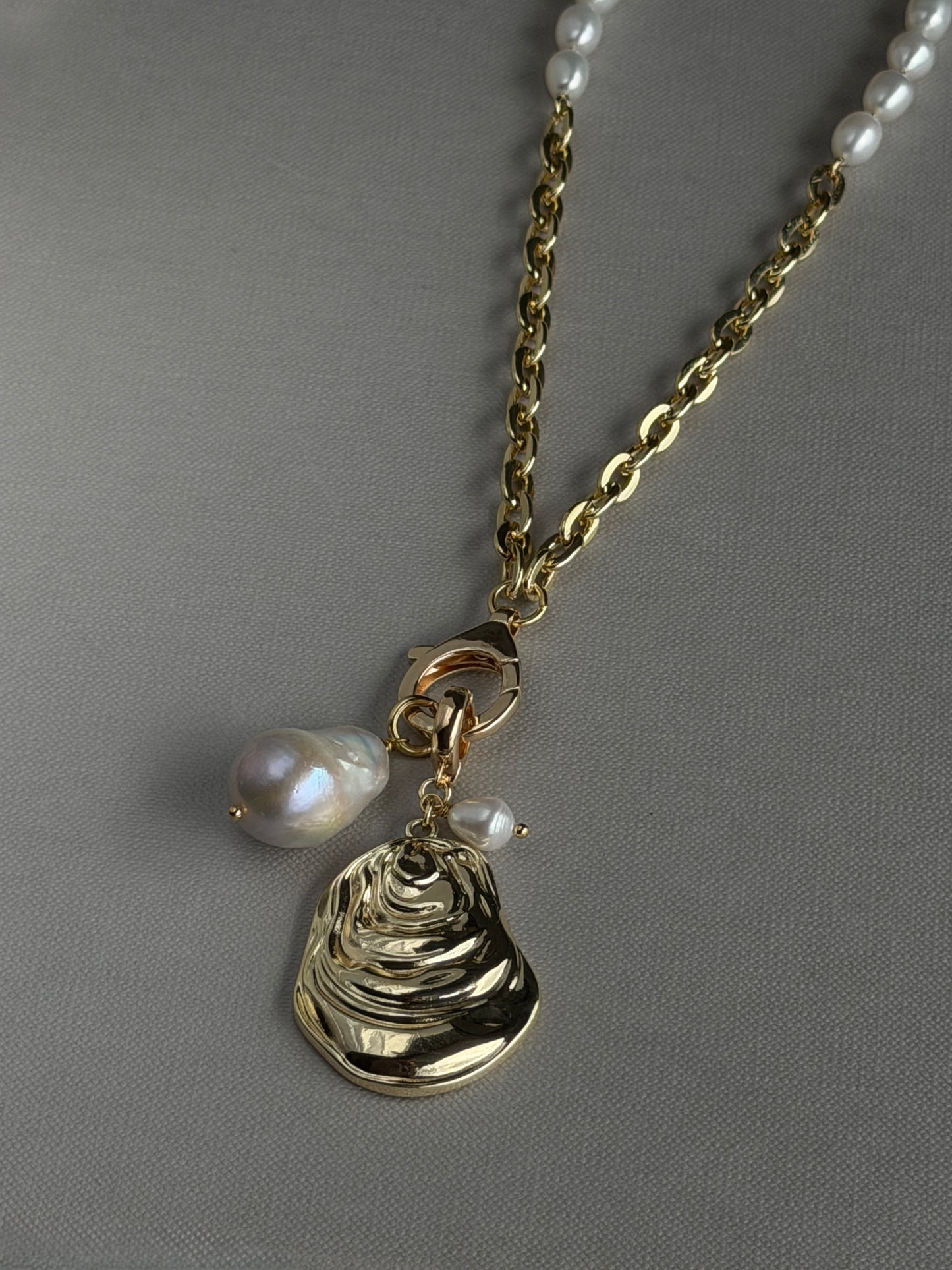 SEA PEARL necklace