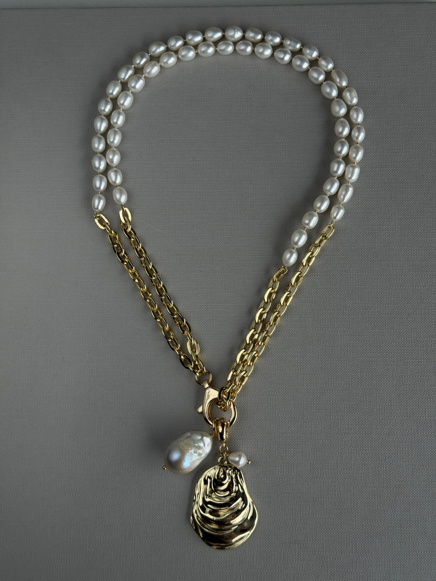 SEA PEARL necklace