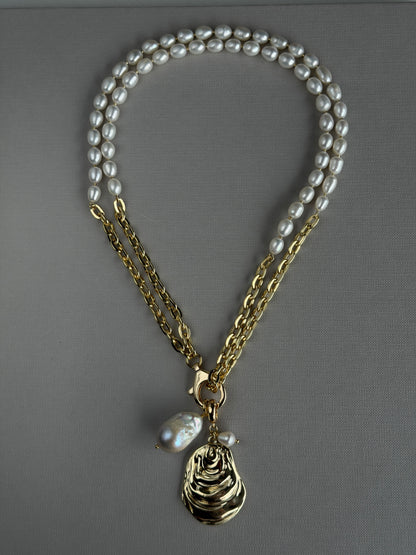 SEA PEARL necklace