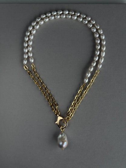 SEA PEARL necklace