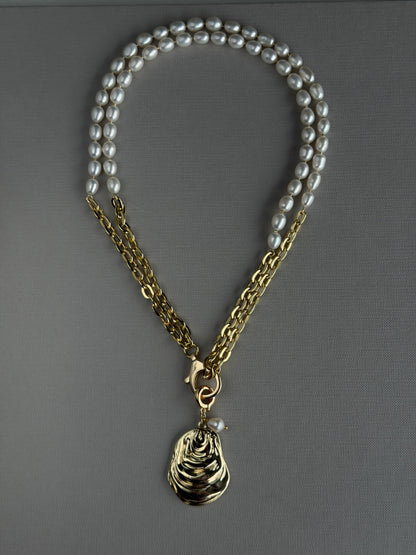 SEA PEARL necklace