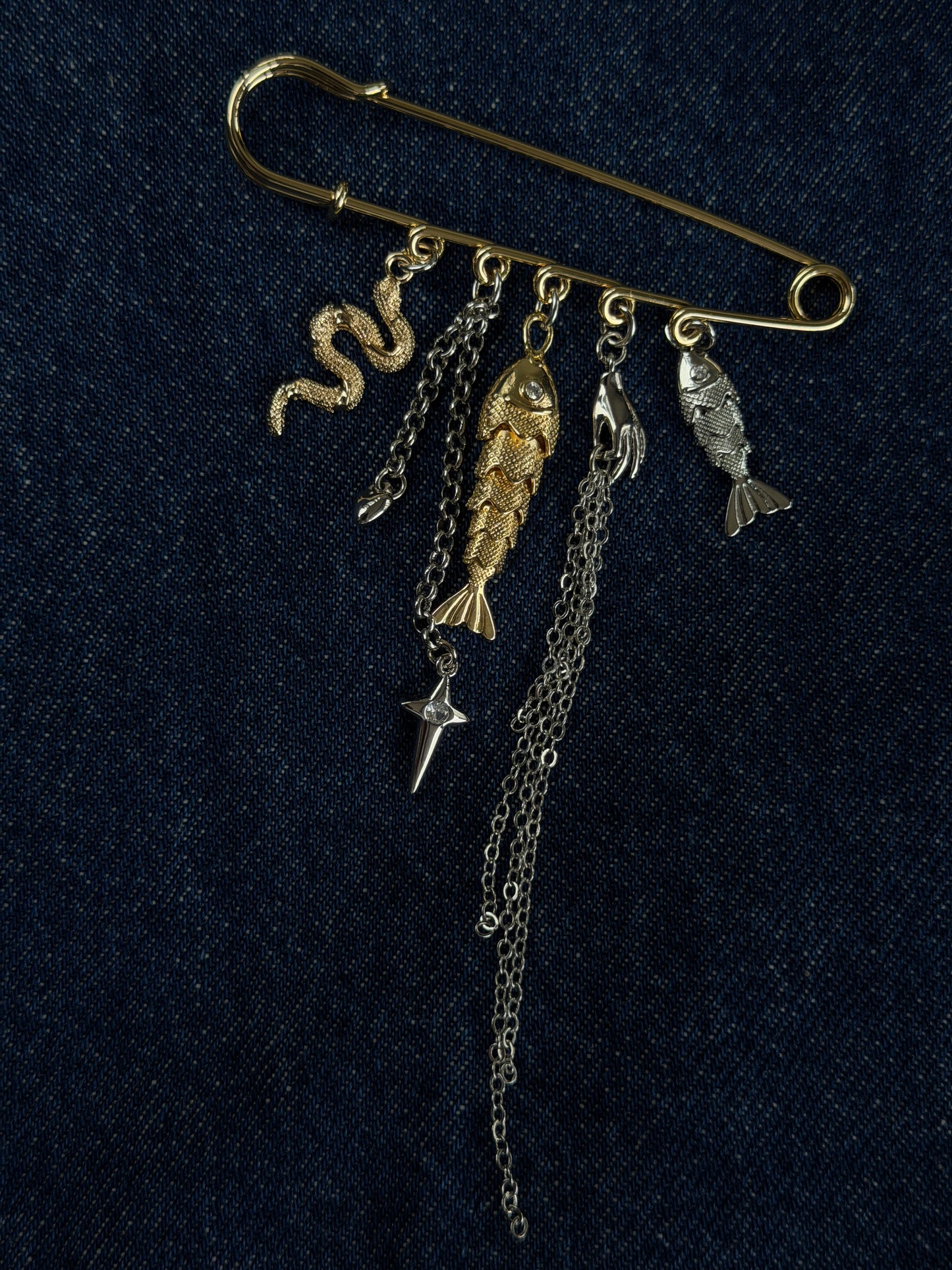 OCEAN SPELL brooch