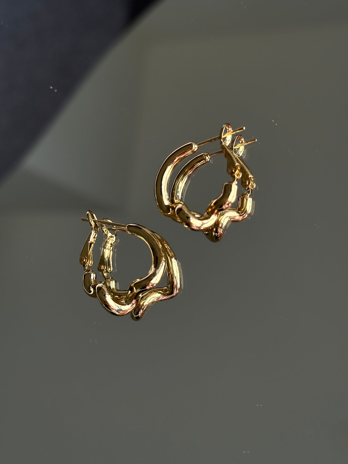 PEARLINA earrings