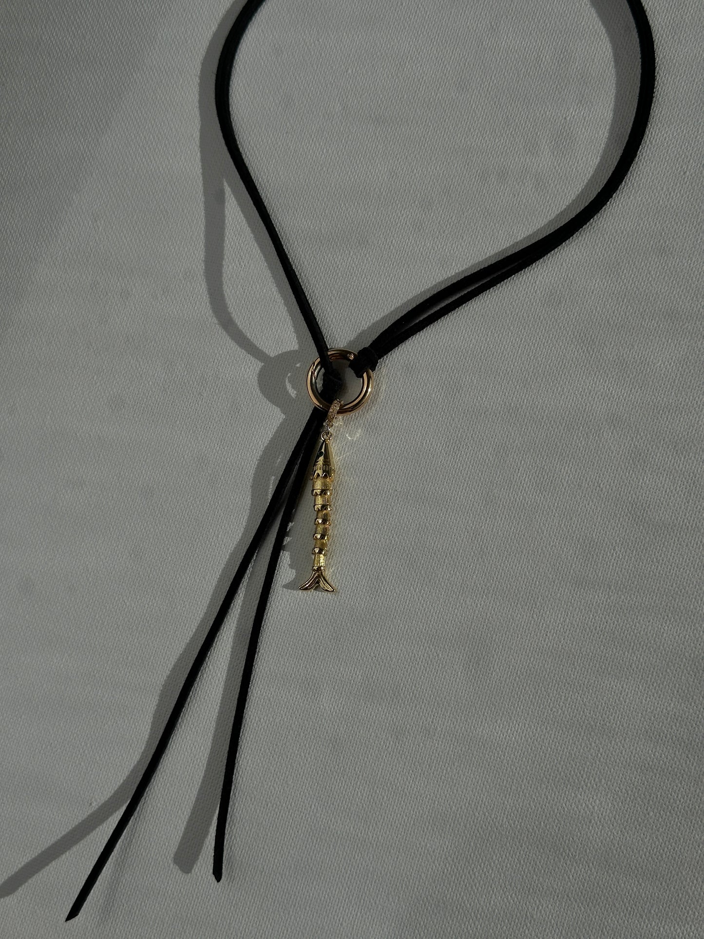 NEEDLEFISH necklace