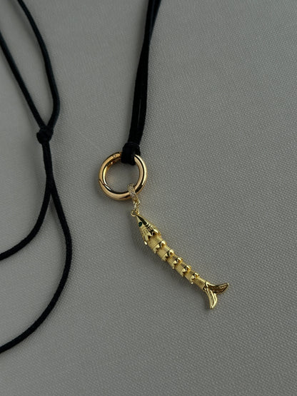 NEEDLEFISH necklace