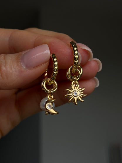 DAY&NIGHT earrings