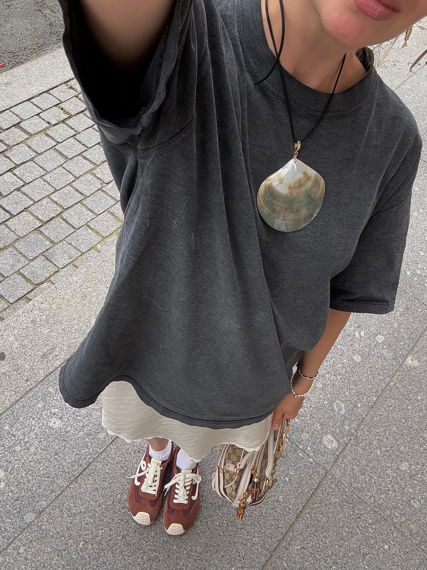SIREN SHELL necklace