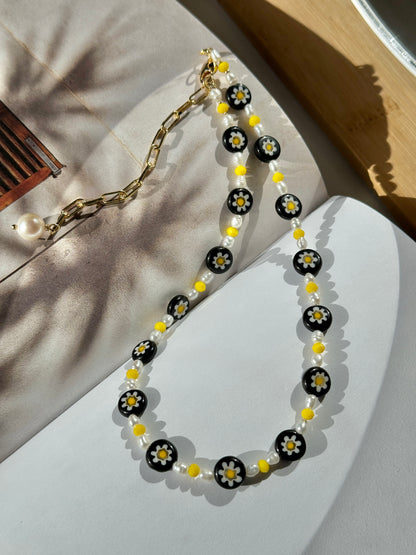 DAISY necklace