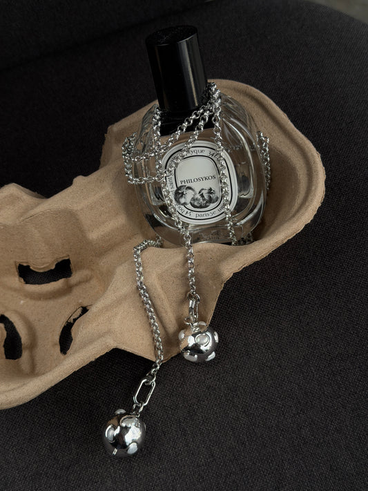 ORBIT PEARL lariat necklace